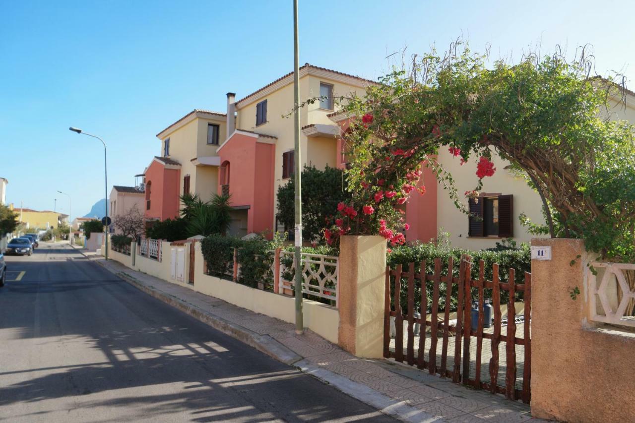 Appartamento Sardegna - Accogliente E Luminoso Porto San Paolo  Exterior photo